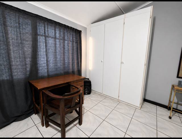 2 BEDROOM DUPLEX FOR SALE IN THREE RIVERS PROPER
